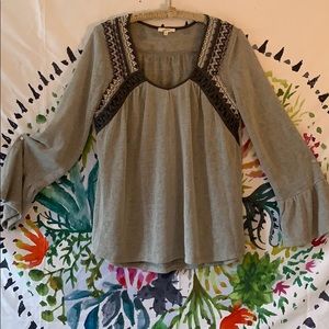 Lightweight knit boho sweater /flouncy sleeves